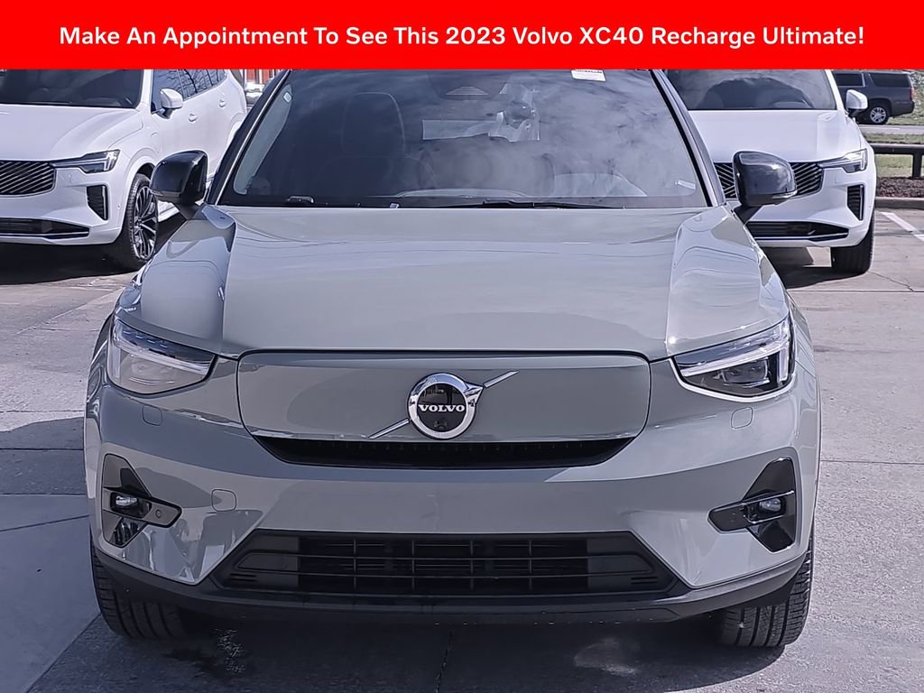 Used 2023 Volvo XC40 Recharge Ultimate w/ Protection Package Premier image 2