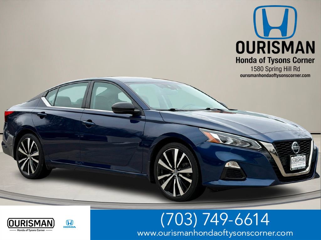 Used 2021 Nissan Altima 2.5 SR w/ SR Premium Package