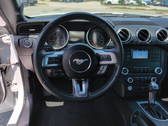 Used 2019 Ford Mustang Coupe RWD image 15