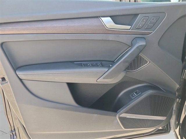 Used 2024 Audi Q5 2.0T Premium Plus image 21