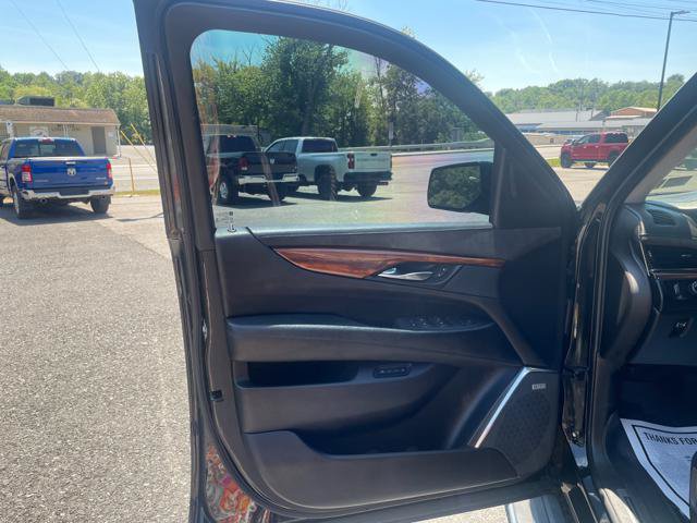 Used 2015 Cadillac Escalade Premium AWD/4WD image 15