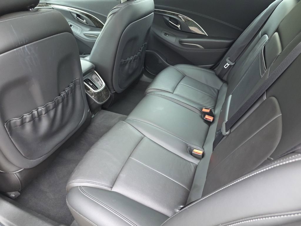 Used 2015 Buick LaCrosse Leather image 13