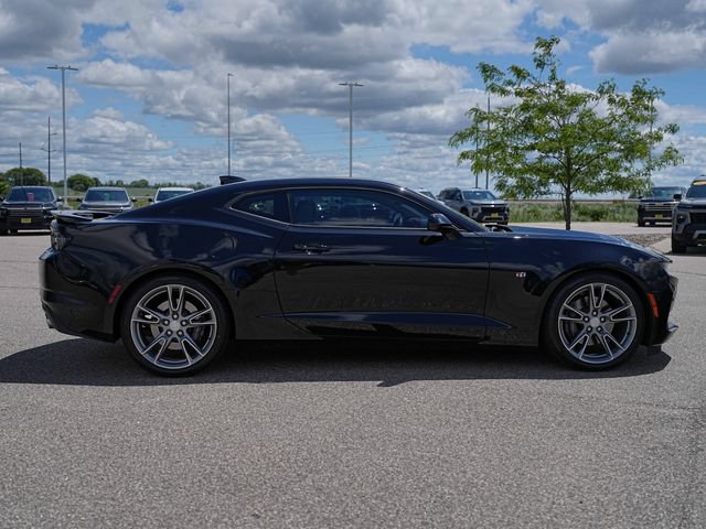 Used 2019 Chevrolet Camaro SS RWD image 5