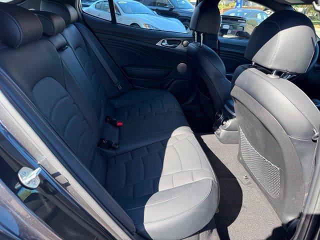 Used 2023 Kia Stinger GT2 AWD/4WD image 20
