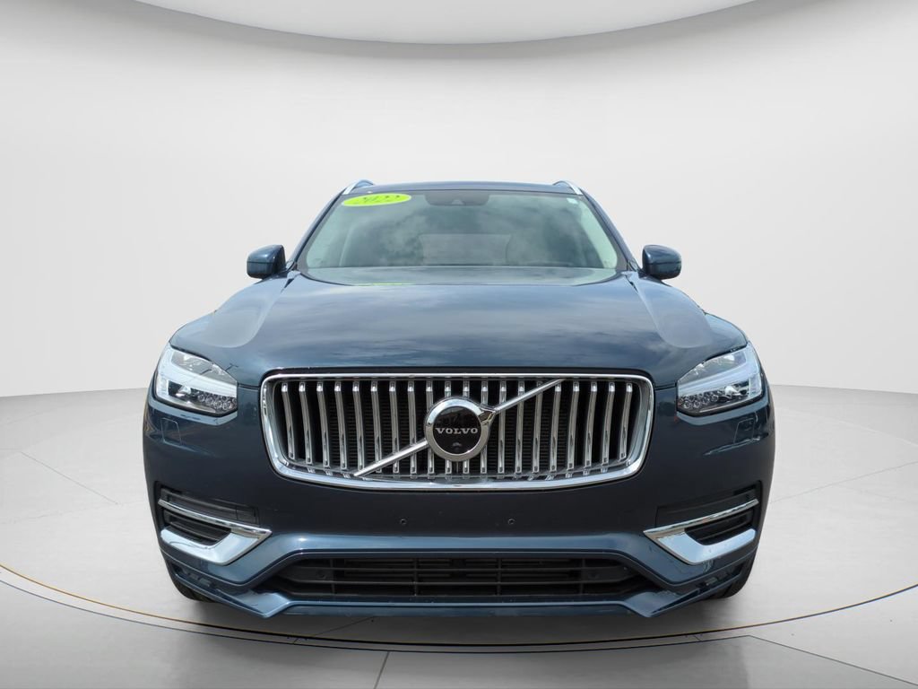 Used 2022 Volvo XC90 T6 Inscription AWD/4WD image 2