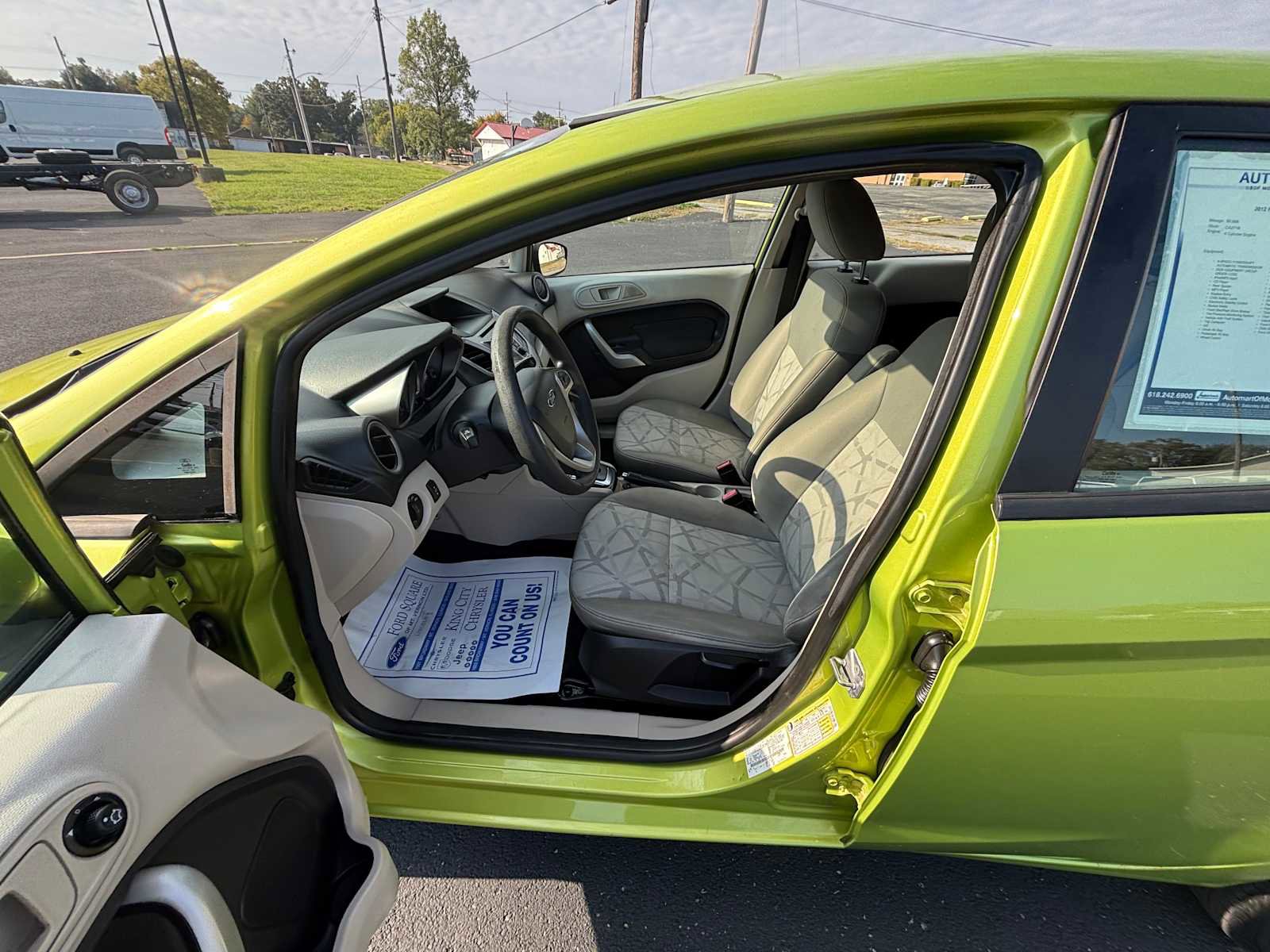 Used 2012 Ford Fiesta SE image 15