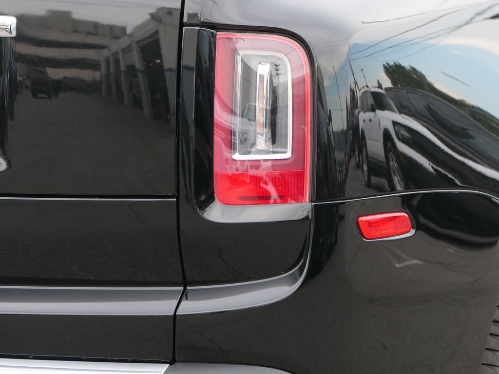 Used 2022 Rolls-Royce Cullinan image 5
