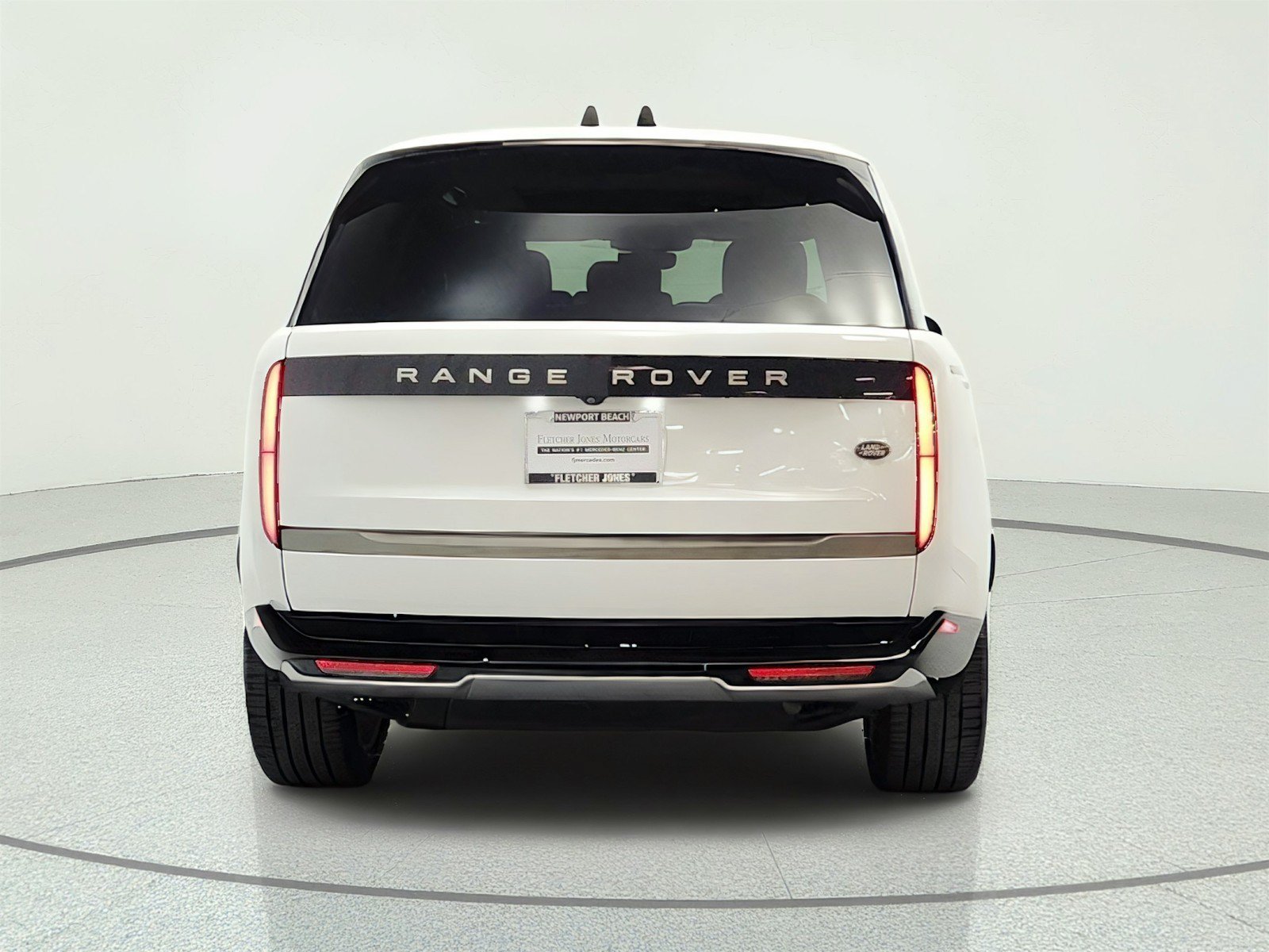 Used 2023 Land Rover Range Rover SE AWD/4WD image 6