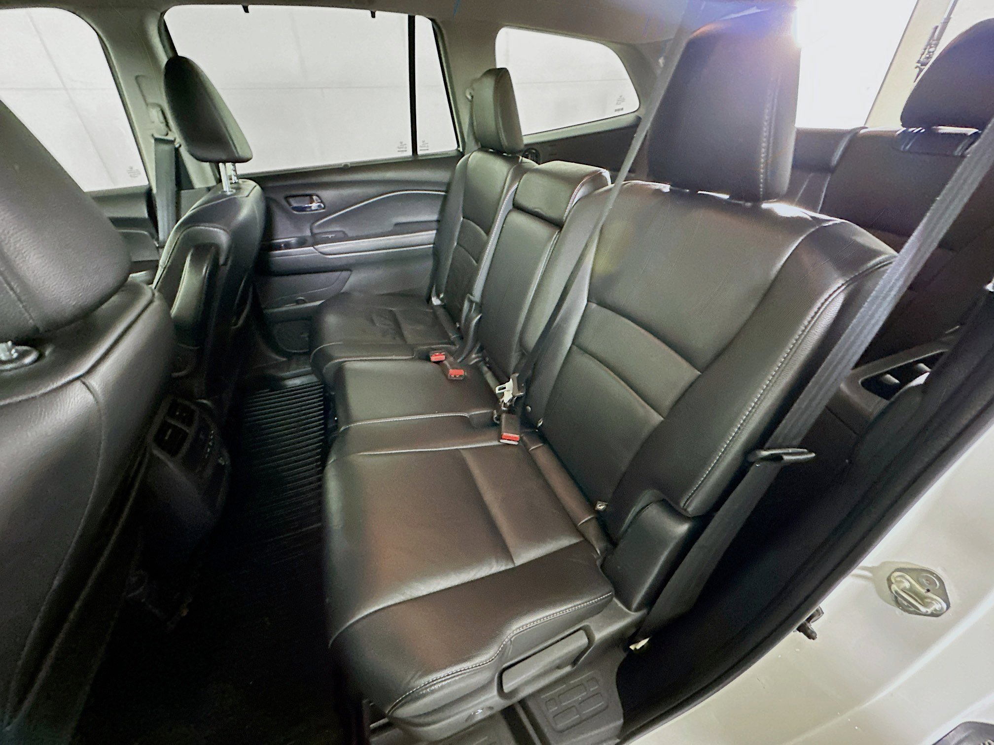 Used 2019 Honda Pilot EX-L image 28