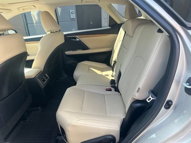 Used 2021 Lexus RX 350L FWD w/ Premium Package image 12