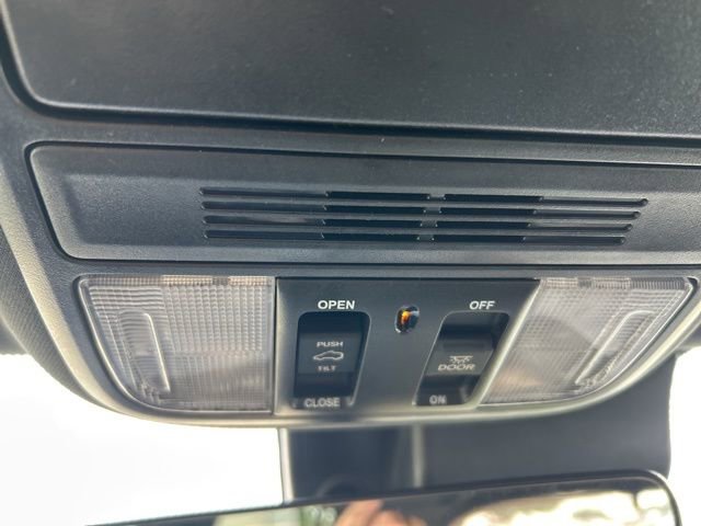 Used 2022 Honda Pilot TrailSport image 24