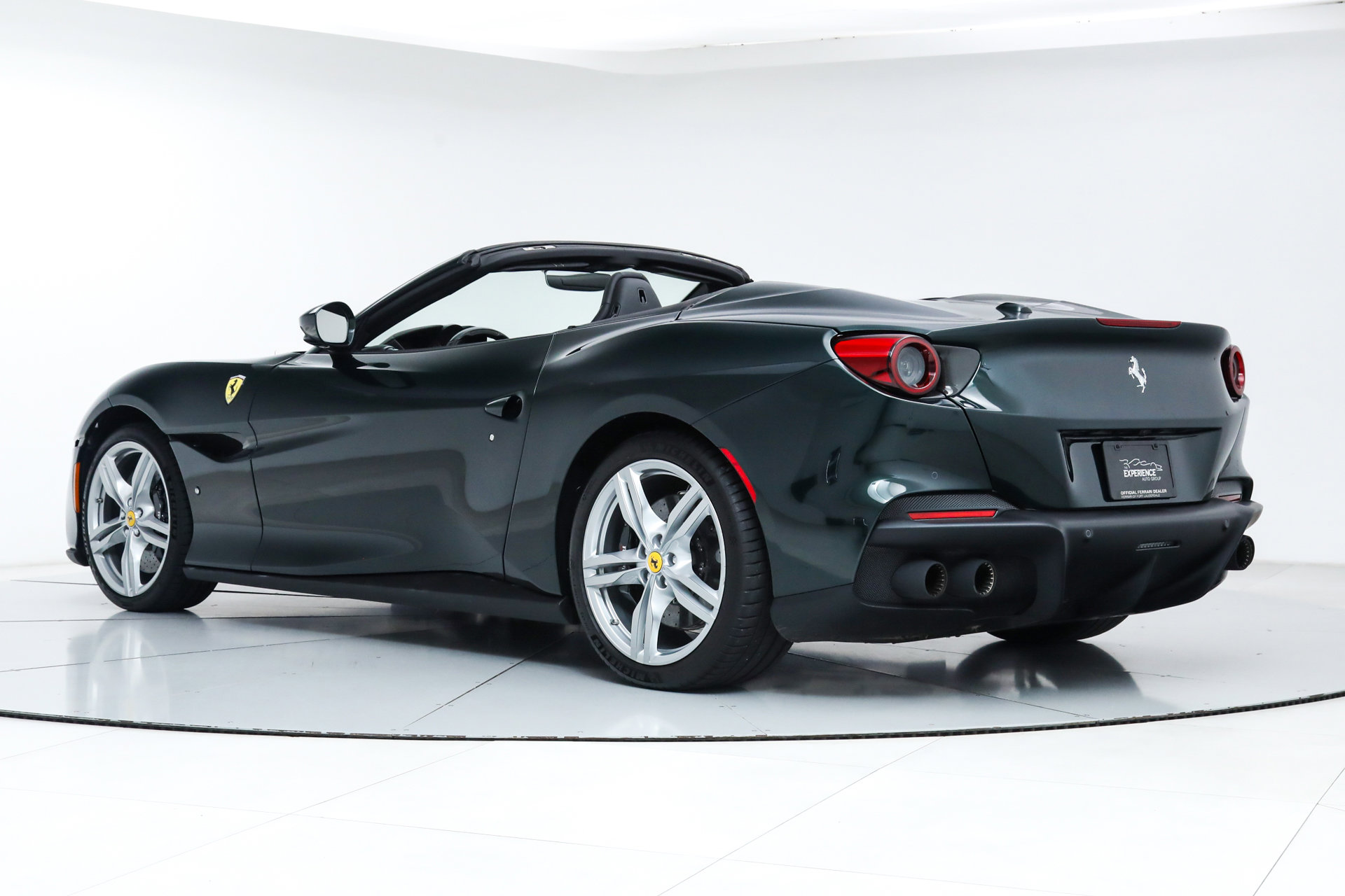 Certified 2023 Ferrari Portofino M image 34