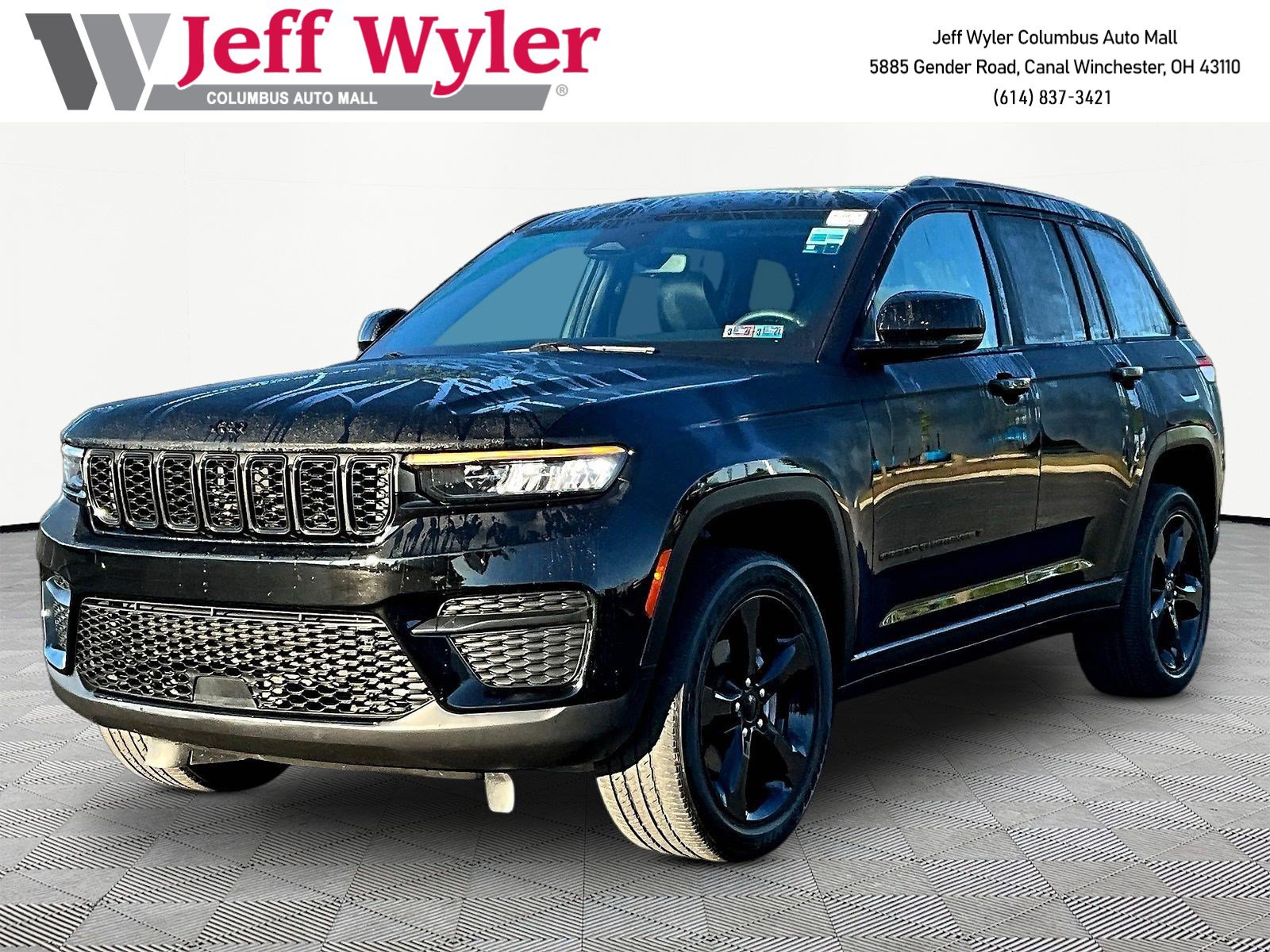 Used 2023 Jeep Grand Cherokee Altitude