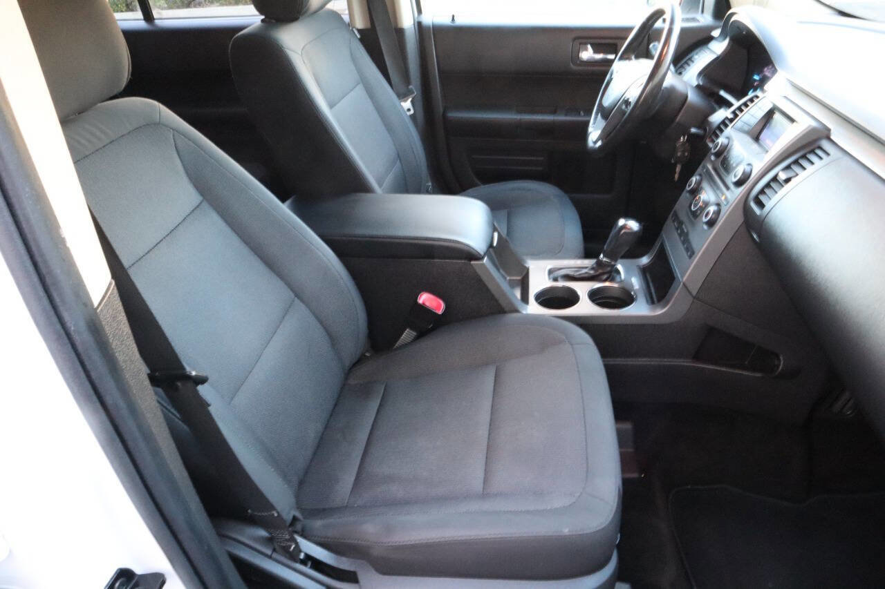 Used 2014 Ford Flex SE image 13