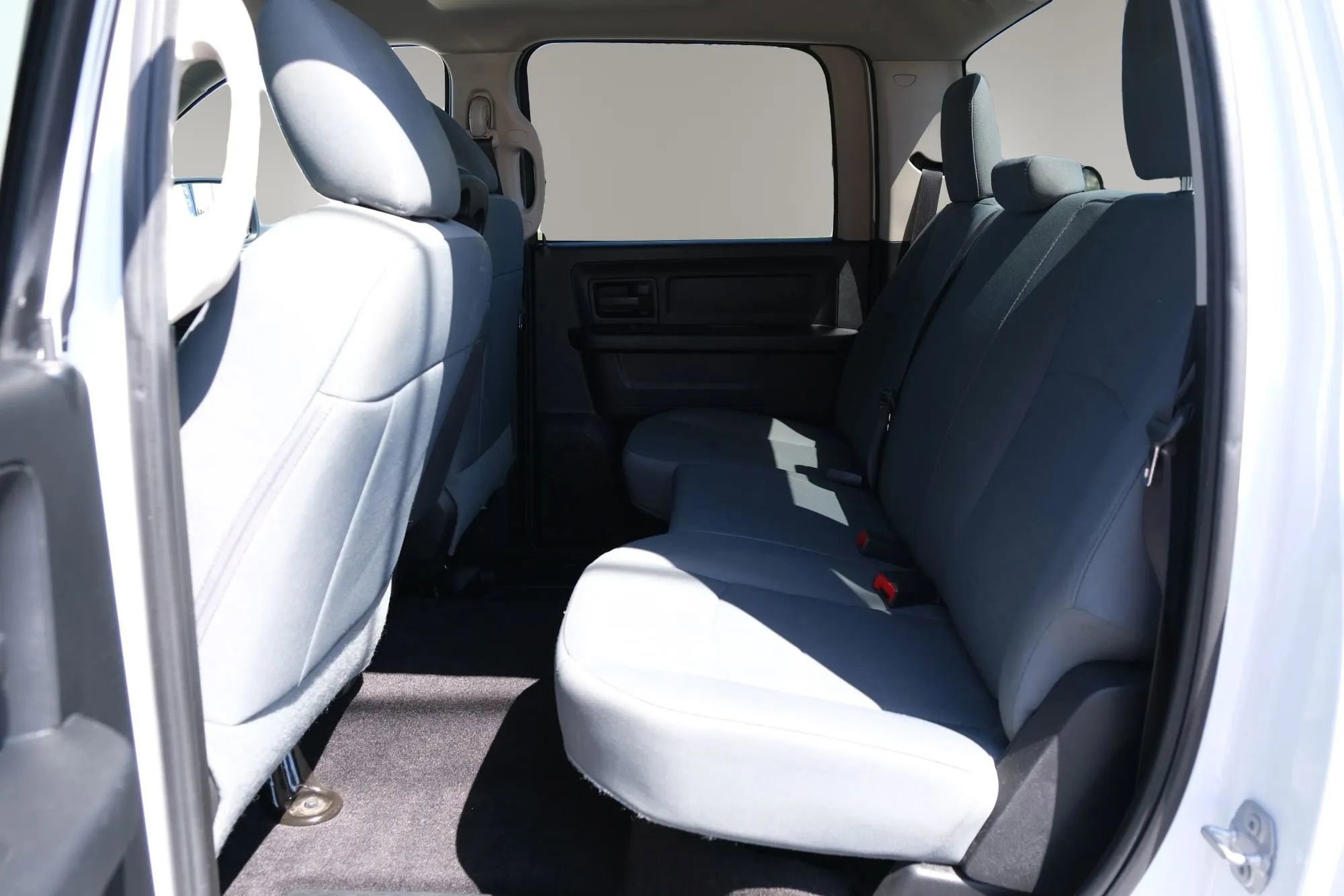 Used 2017 RAM 1500 Express image 21