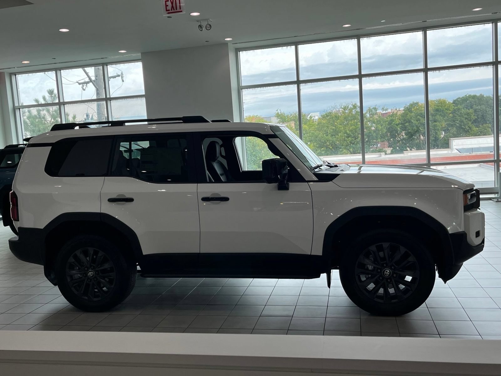 New 2027 Toyota Land Cruiser w/ Premium Package AWD/4WD image 12