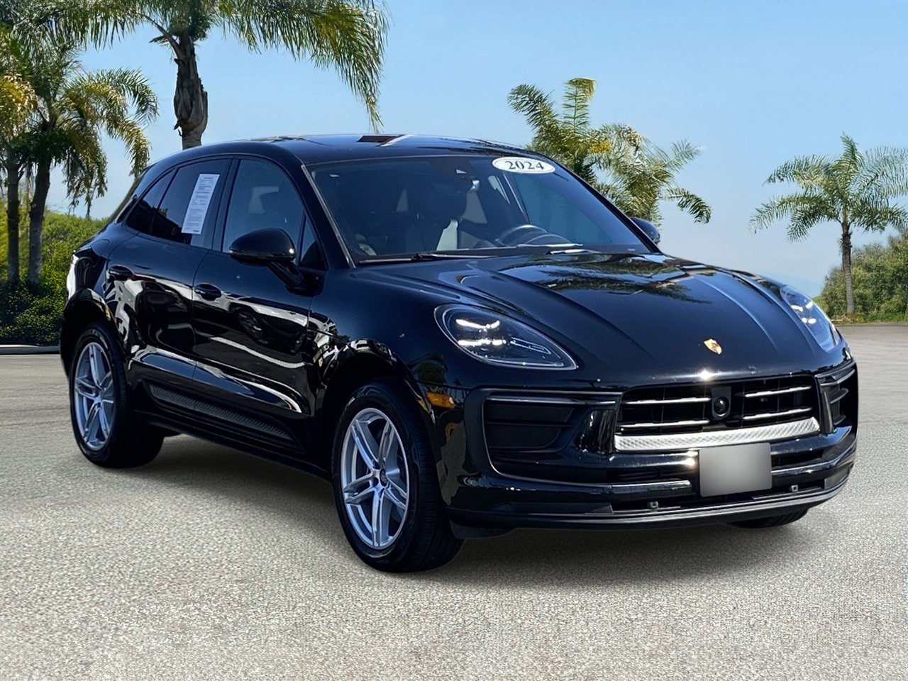 Used 2024 Porsche Macan AWD/4WD image 6