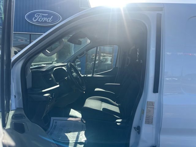 Used 2023 Ford Transit 250 Low Roof w/ Exterior Upgrade Package RWD image 12