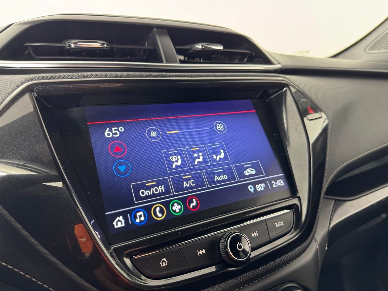 Used 2023 Chevrolet TrailBlazer ACTIV w/ Convenience Package image 23