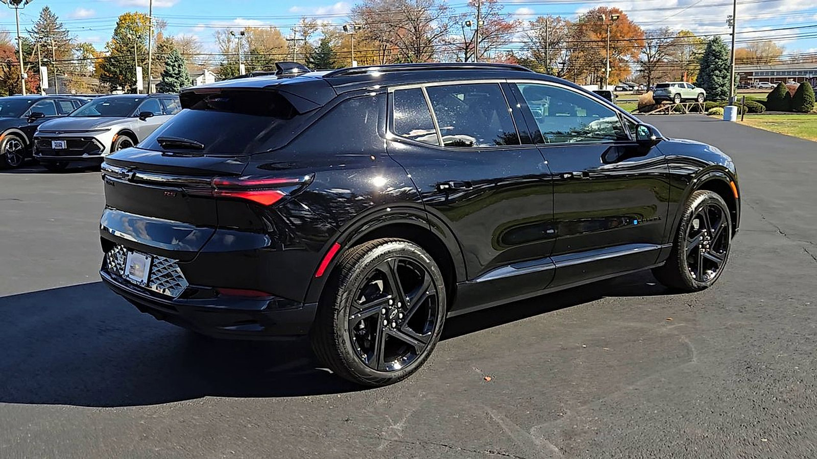 New 2026 Chevrolet Equinox EV RS image 4