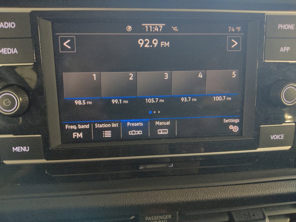 Used 2020 Volkswagen Jetta R-Line FWD image 25