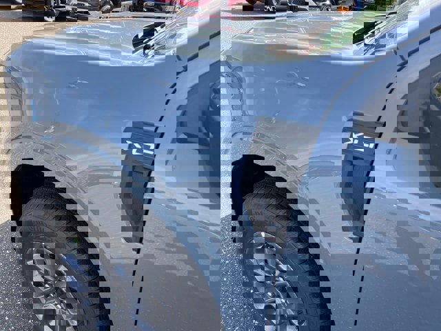 New 2025 Ford Maverick XLT w/ XLT Luxury Package image 24