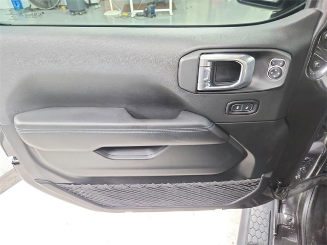 Used 2021 Jeep Wrangler Unlimited Rubicon 4xe w/ Safety Group image 33