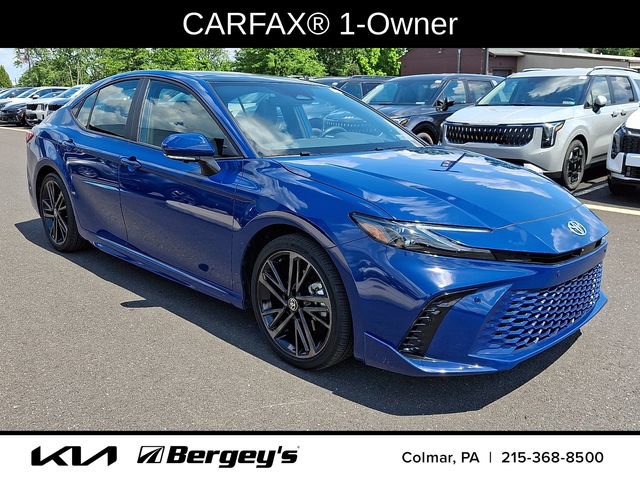 Used 2025 Toyota Camry XSE w/ Premium Plus Package AWD/4WD image 3
