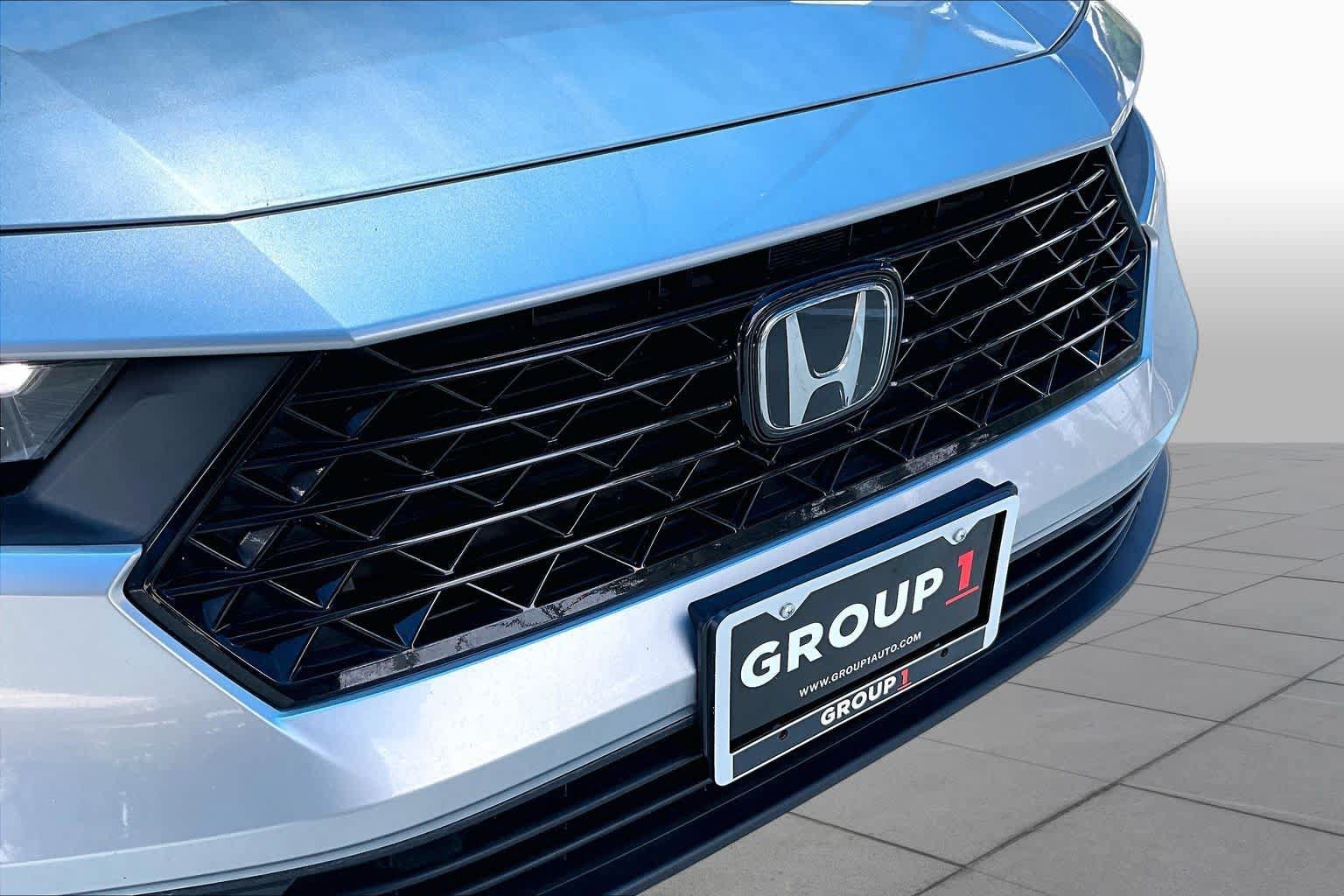 Used 2025 Honda Accord Sport image 30