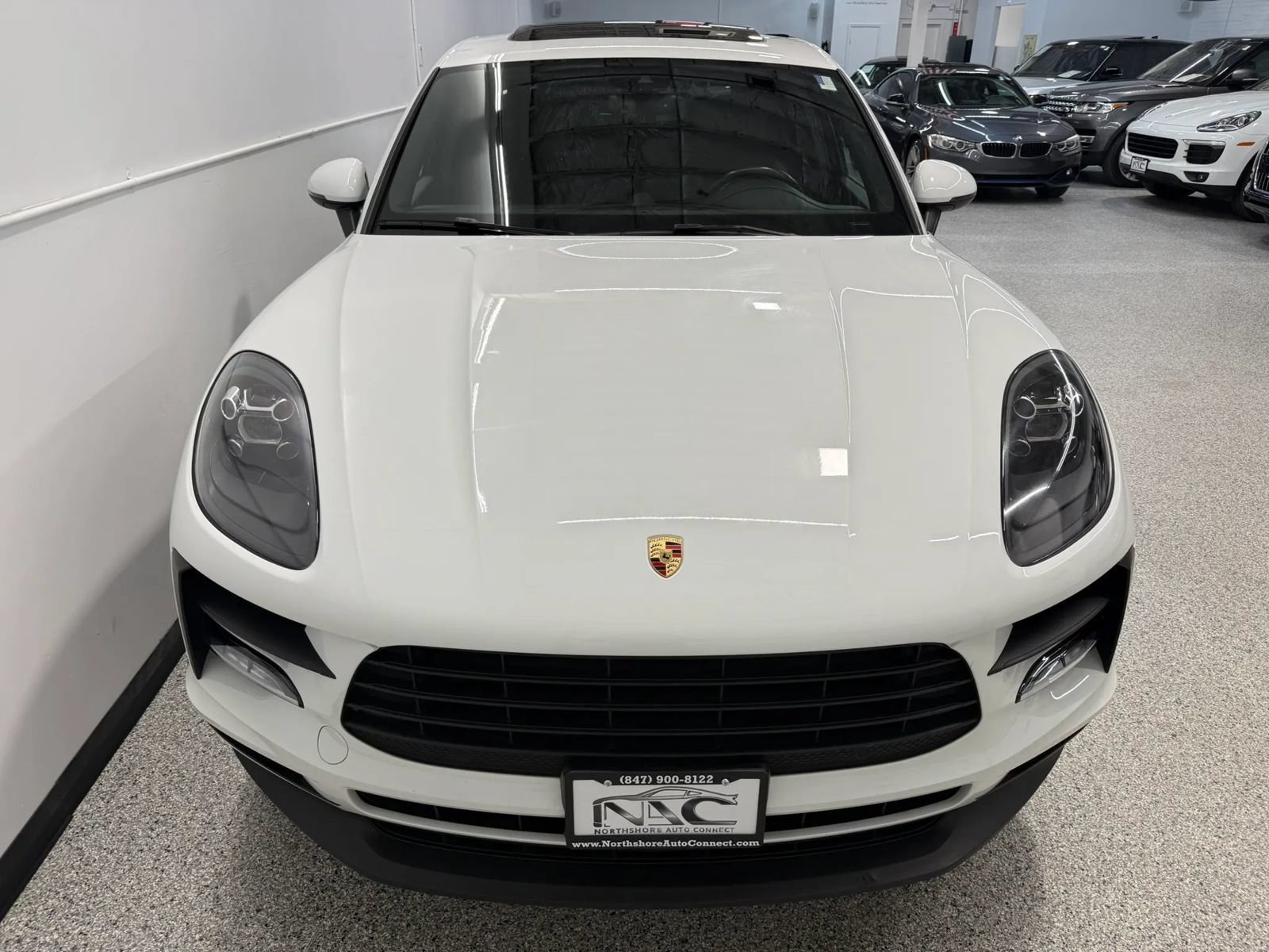 Used 2020 Porsche Macan AWD/4WD image 11