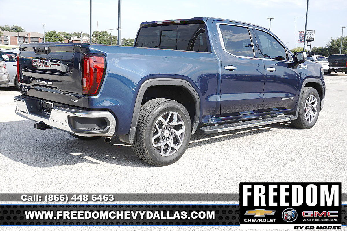 Used 2023 GMC Acadia SLE w/ Driver Convenience Package FWD image 37