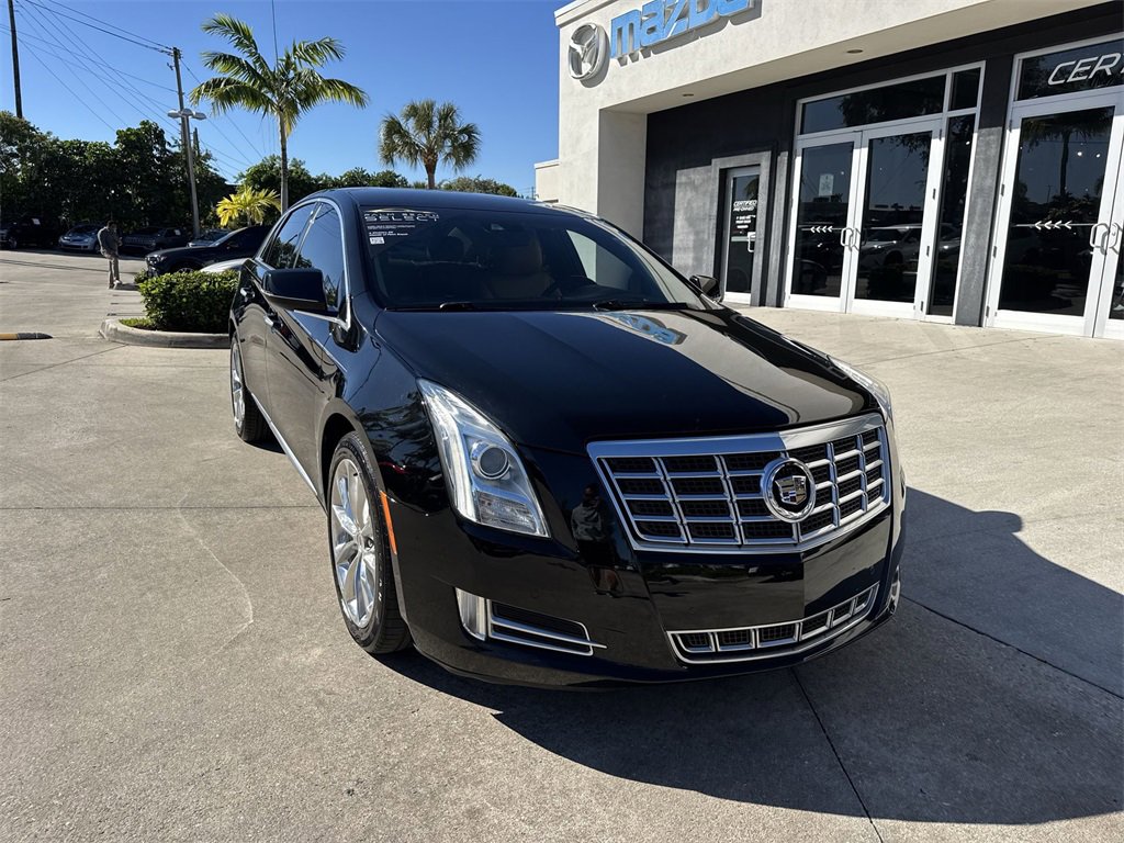 Used 2013 Cadillac XTS Luxury w/ Driver Awareness Package image 8
