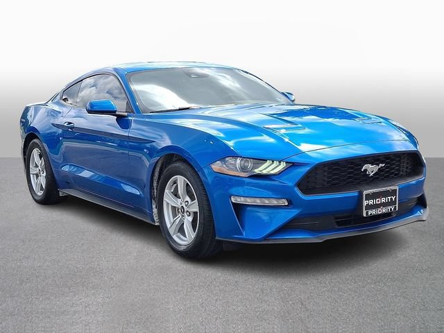 Used 2021 Ford Mustang Coupe RWD image 3