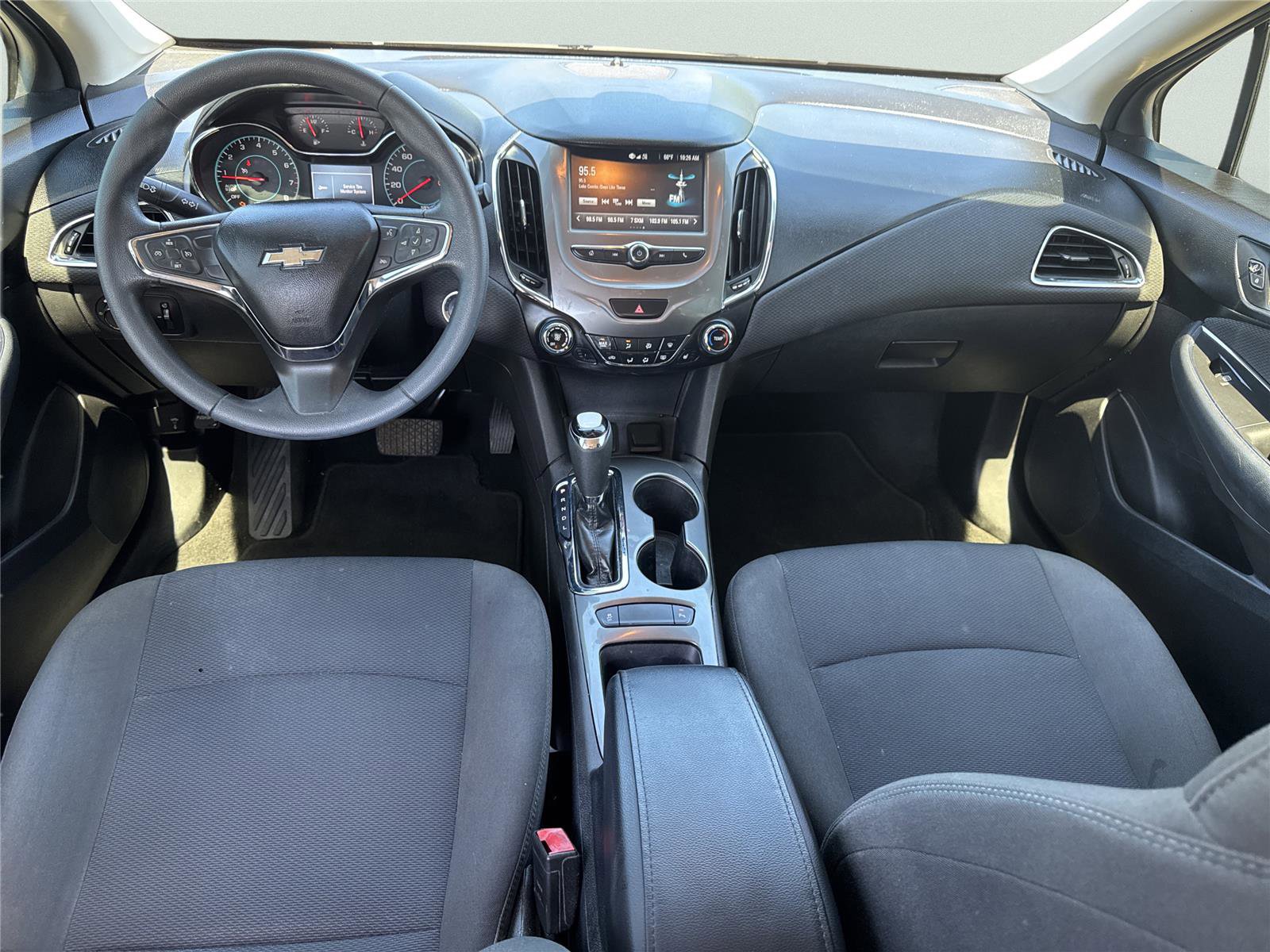 Used 2017 Chevrolet Cruze LT w/ Convenience Package FWD image 13