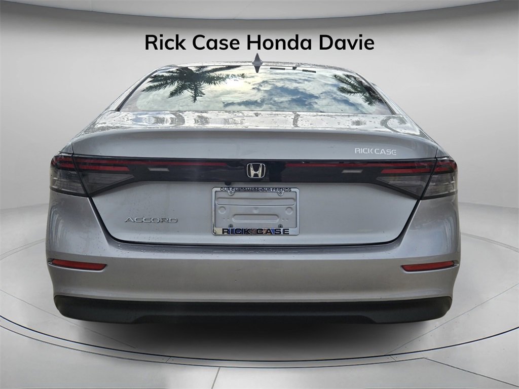 Certified 2024 Honda Accord EX image 5