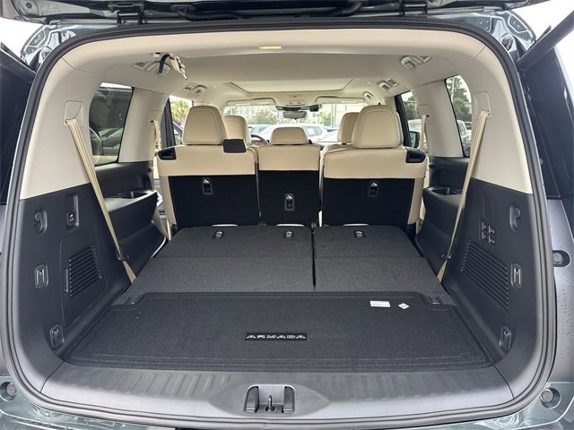 New 2026 Nissan Armada Platinum image 13