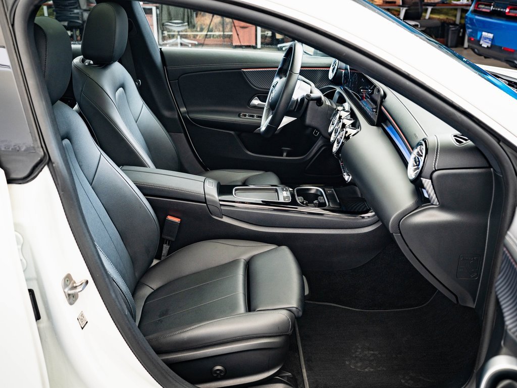 Certified 2025 Mercedes-Benz CLA 250 4MATIC image 21