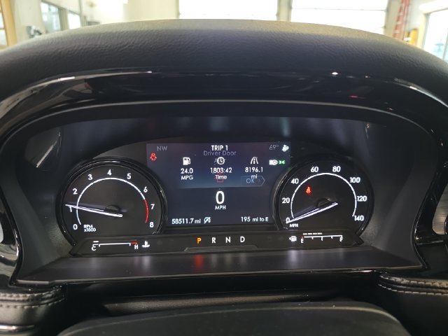 Used 2020 Lincoln Corsair AWD w/ Premium Package image 19