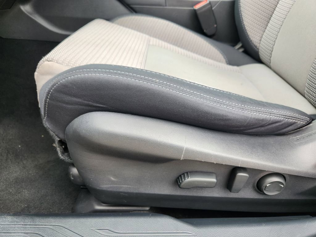 Used 2022 Subaru Outback Premium AWD/4WD image 23