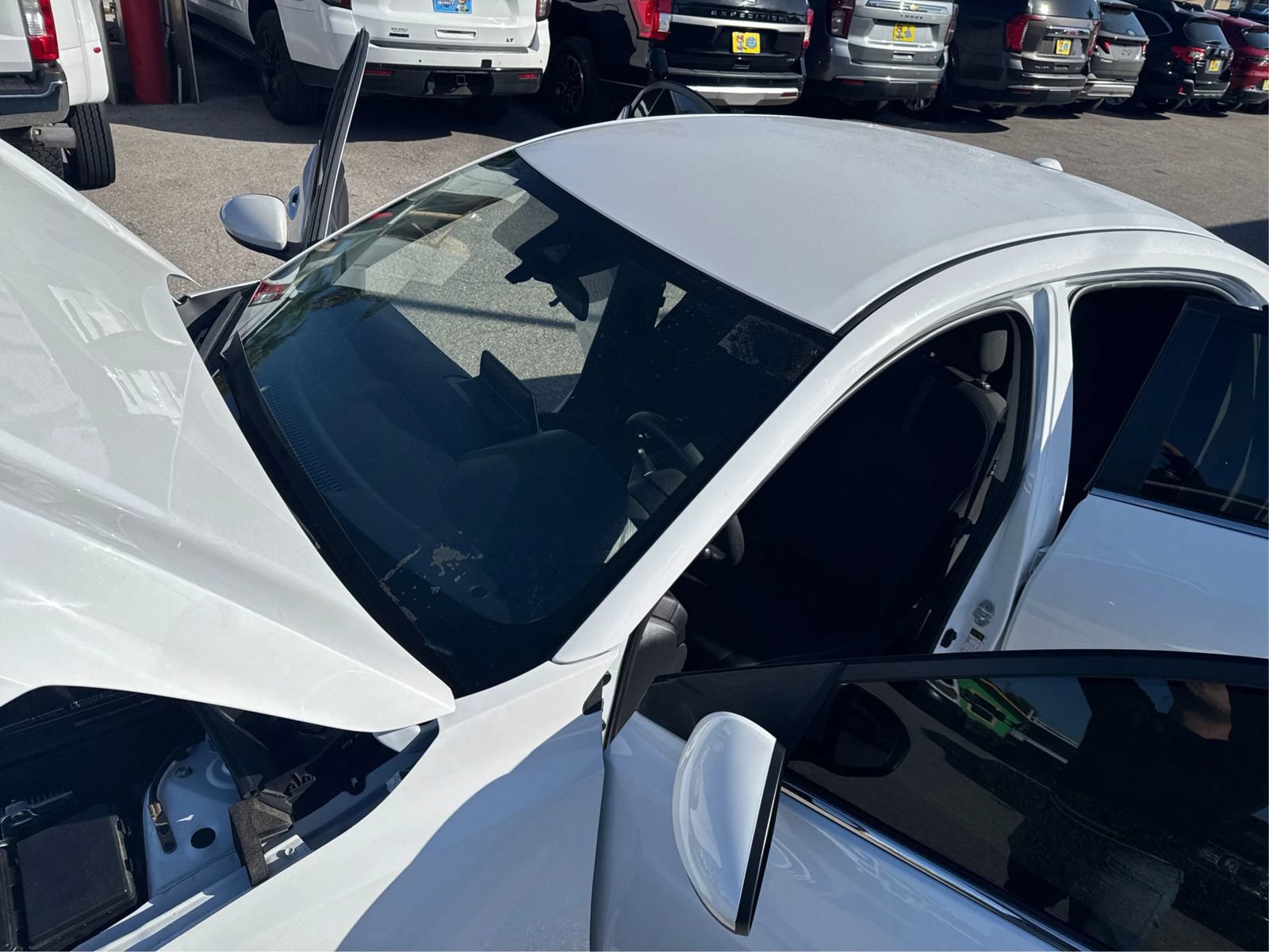 Used 2025 Nissan Sentra SV FWD image 12