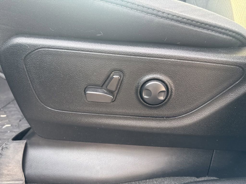 Used 2023 RAM 1500 Big Horn image 13