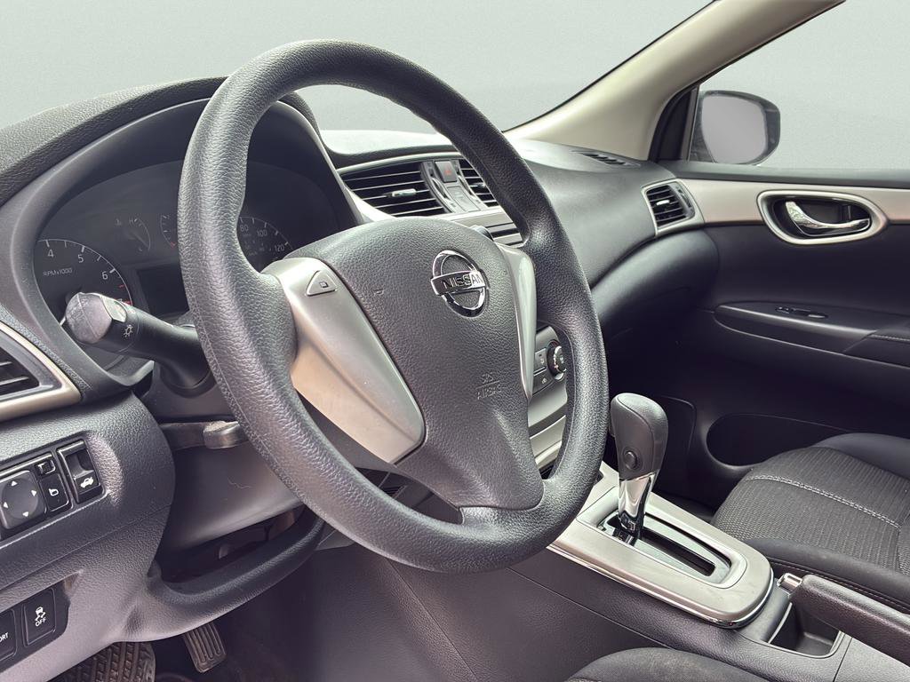 Used 2014 Nissan Sentra S FWD image 23