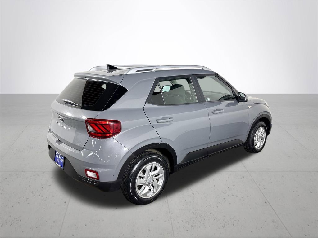 Used 2020 Hyundai Venue SEL image 6