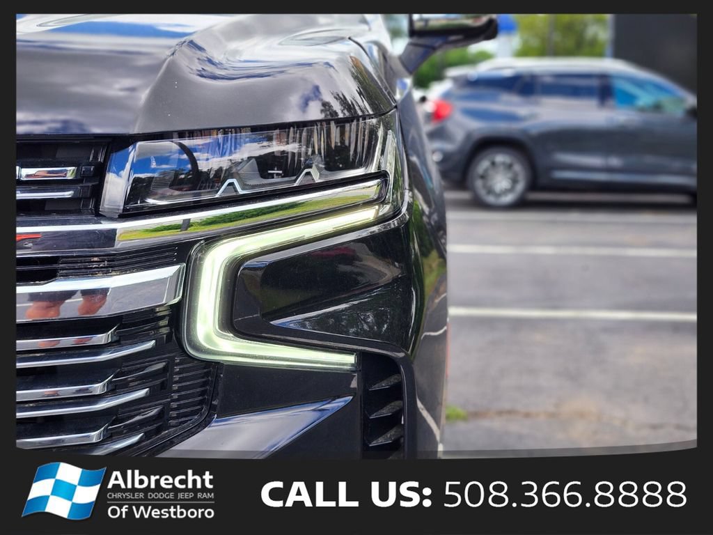Used 2024 Chevrolet Tahoe Premier AWD/4WD image 10
