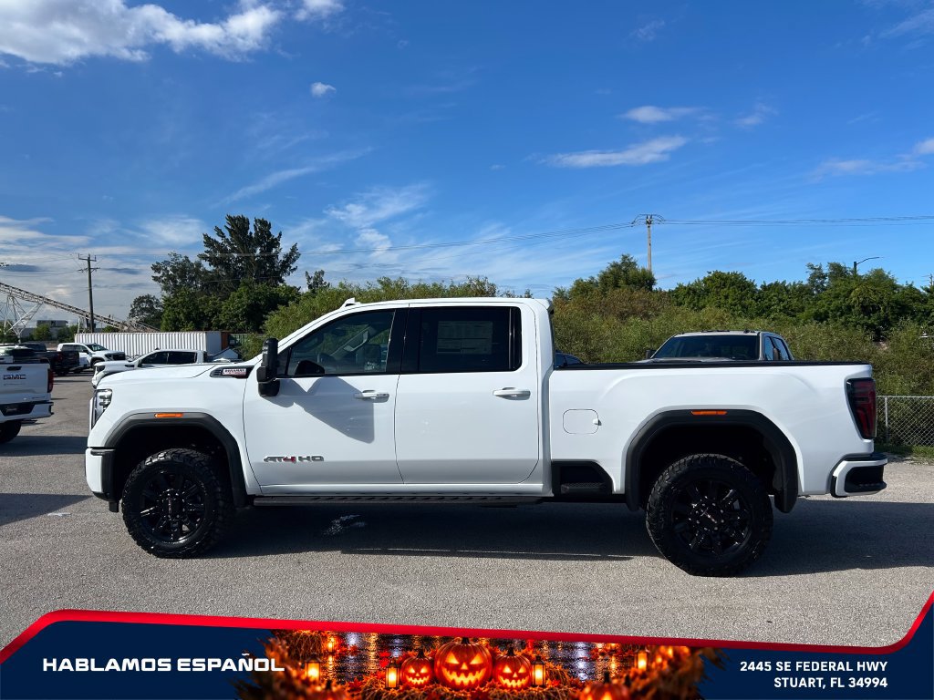 New 2026 GMC Sierra 2500 AT4 w/ AT4 Premium Plus Package AWD/4WD image 4