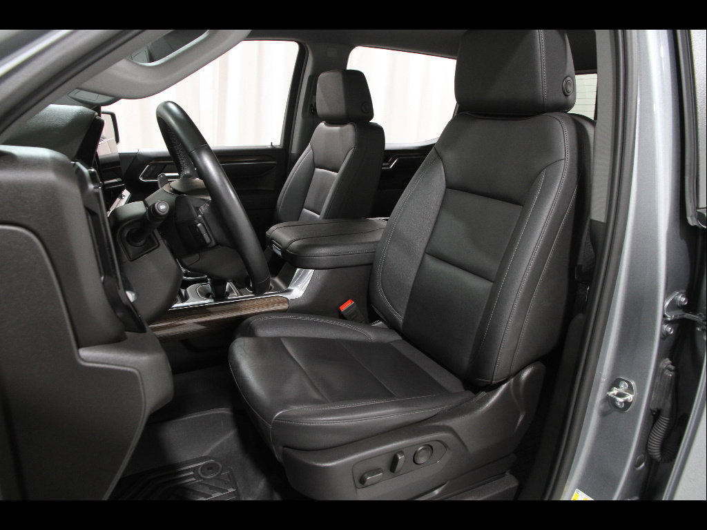 Used 2024 Chevrolet Silverado 1500 LT Trail Boss w/ Convenience Package II image 5