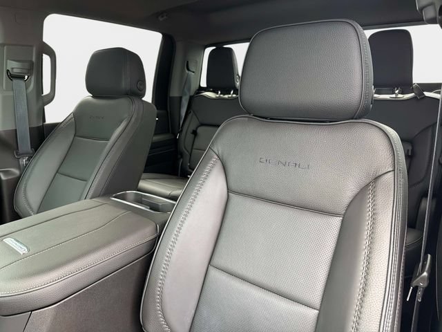 Used 2025 GMC Sierra 2500 Denali w/ Denali Reserve Package AWD/4WD image 20