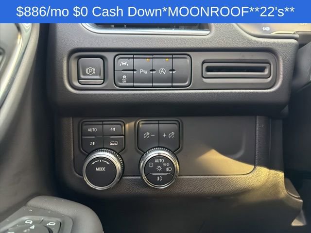 Used 2023 GMC Yukon SLT image 35