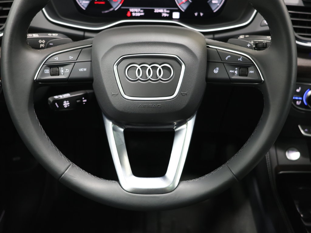 Used 2024 Audi Q5 2.0T Prestige w/ Prestige Package AWD/4WD image 17