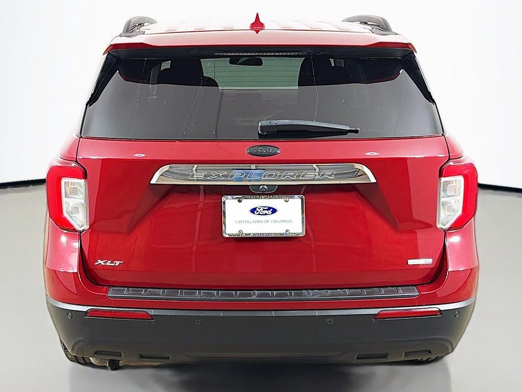 Used 2020 Ford Explorer XLT w/ Comfort Package image 12